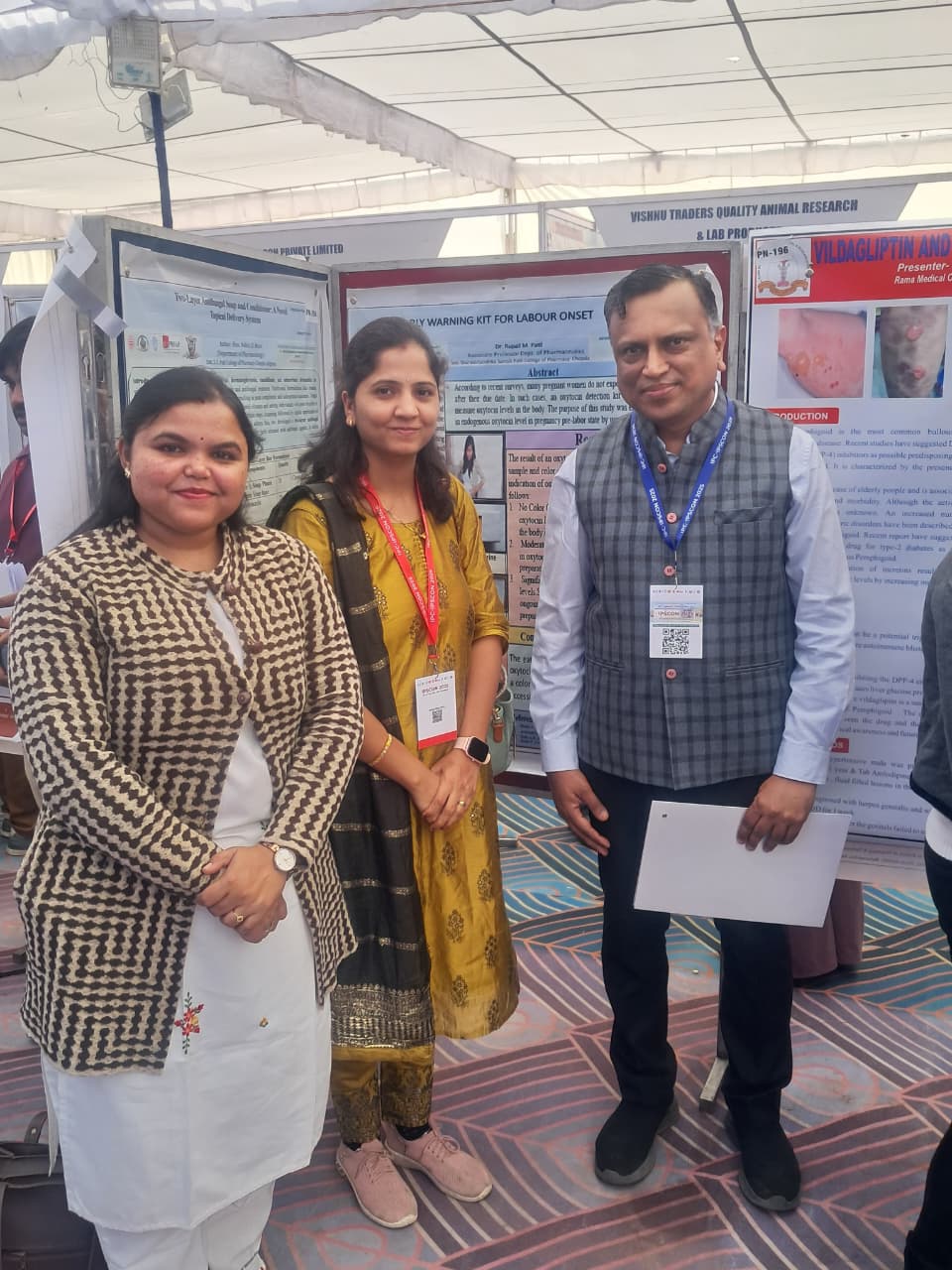 Faculty Members of Smt. Shardchandrika Suresh Patil College of Pharmacy, Chopda attended the IPS–IPSCON 2025 at Punjab University, Chandigarh also Presented a Research Poster at the Conference, showca
